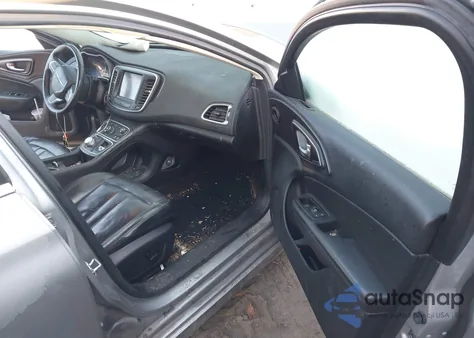 2017 Chrysler 200 Limited Platinum z USA, uszkodzony, nr VIN 1C3CCCAB7HN505526